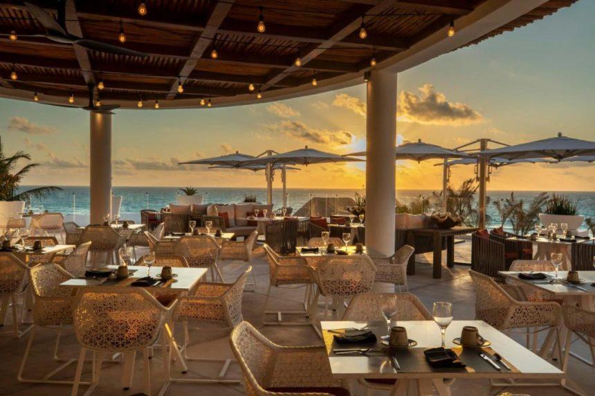 LE BLANC RESTAURANT
