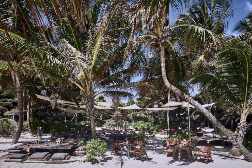 Nomade Tulum Beach beds